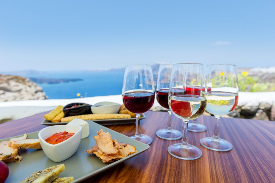 Santorini-wine-tour